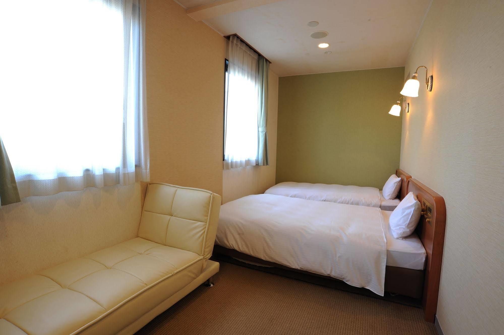 Suizenji Comfort Hotel Kumamoto Kültér fotó